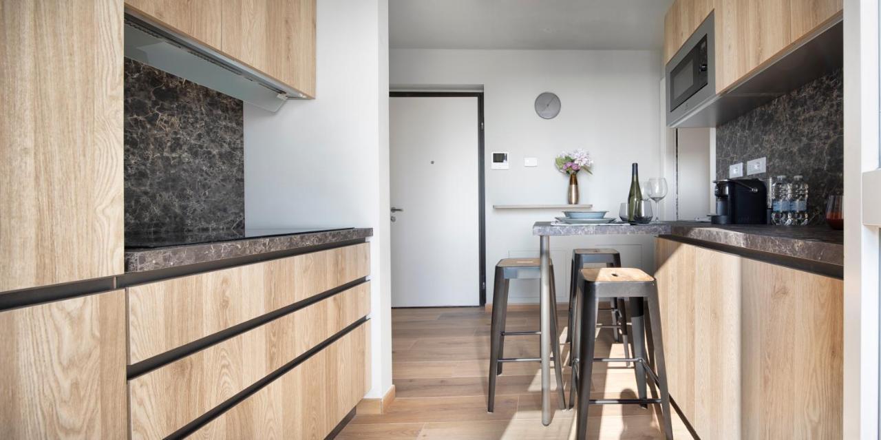 Apartment New San Raffaele With Free Parking And Air Conditioning Segrate